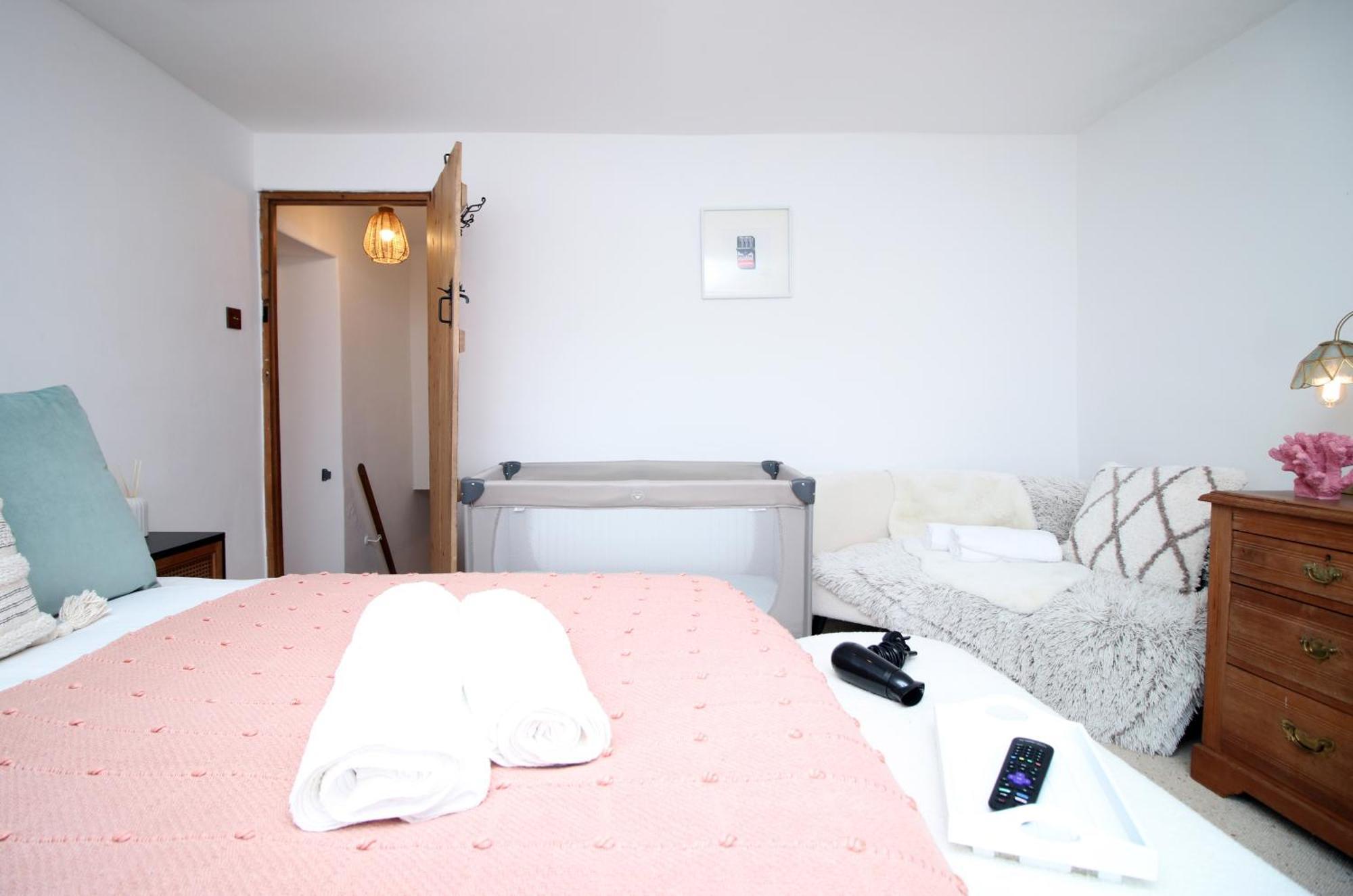 Little Gem In The Mumbles! Fishermans Cottage With Log Burner, Dog Friendly And Welcome Breakfast Hamper! Extérieur photo
